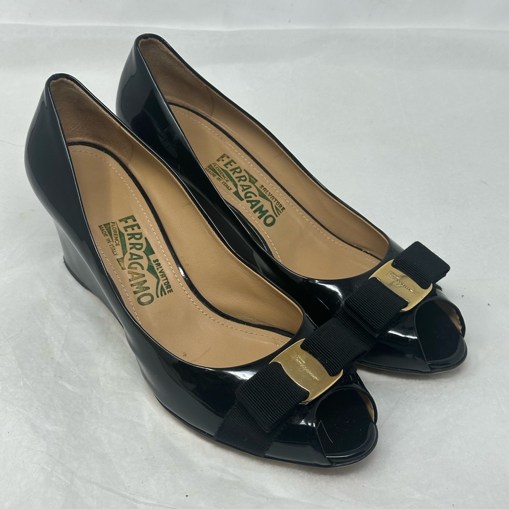 Salvatore Ferragamo Black Patent Wedge Heels Peep Toe Size 8.5